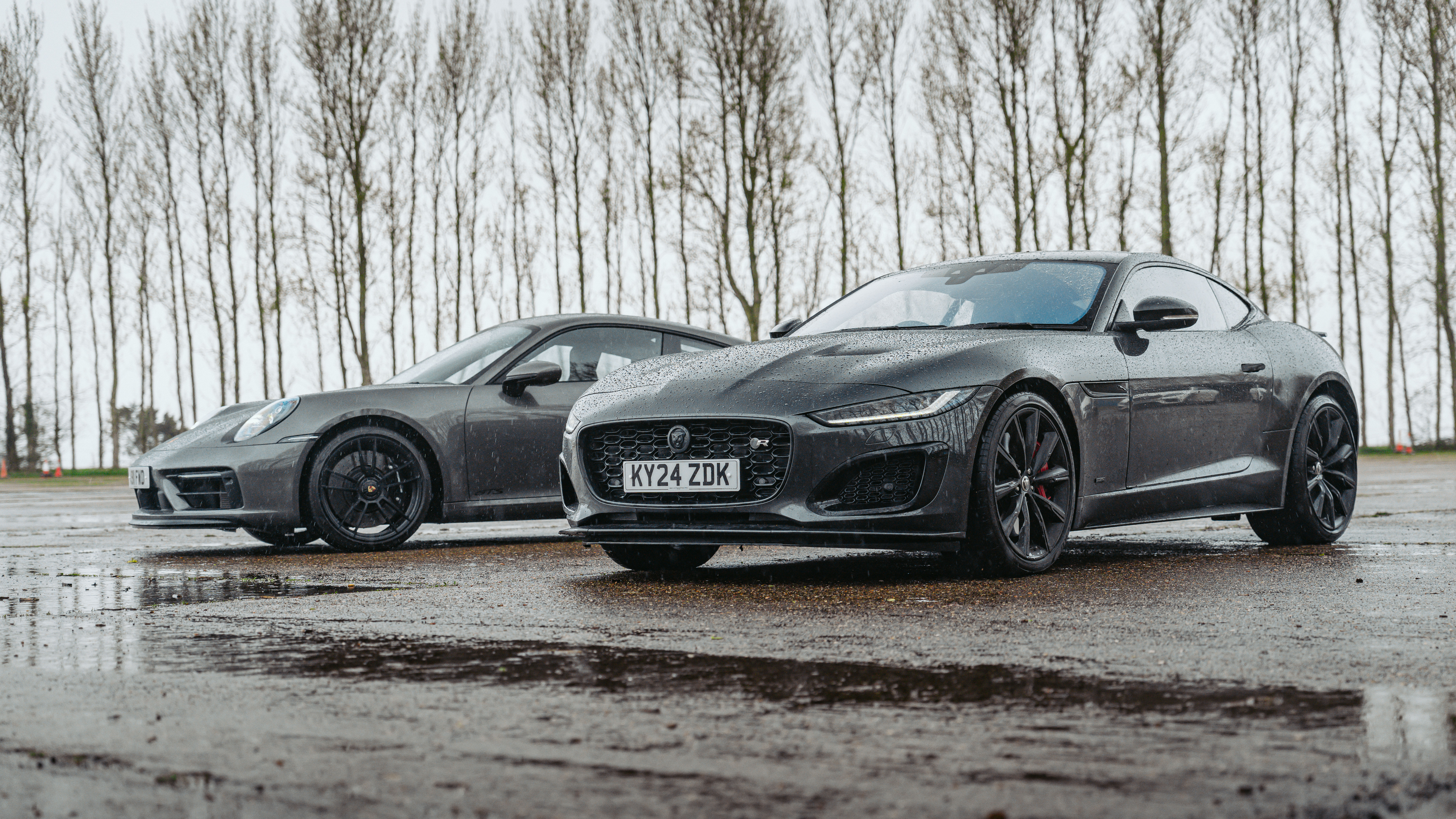 Jaguar F-Type R / Porsche 992 GTS