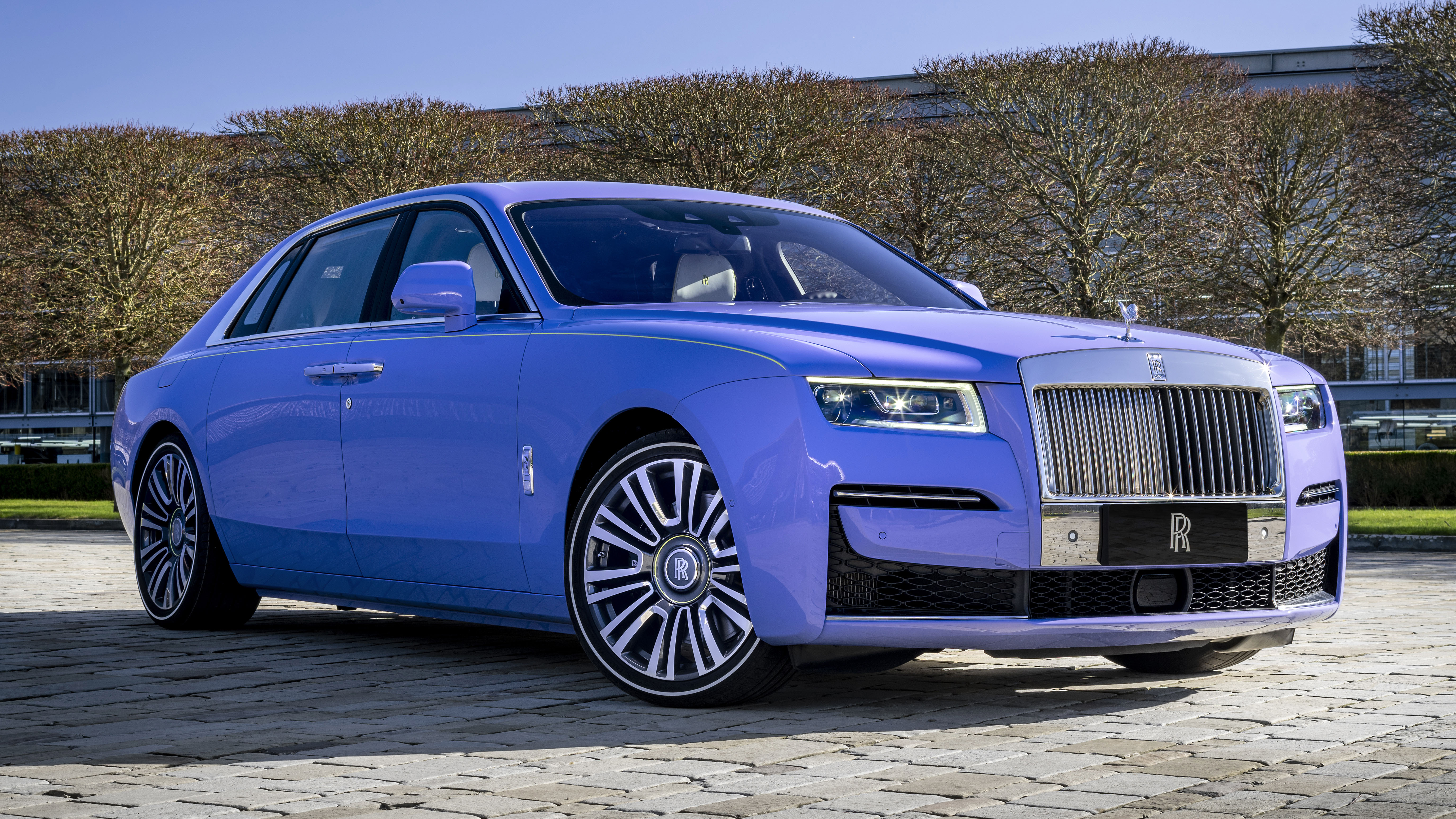 Rolls-Royce Ghost Extended Expressionism