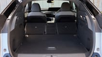 Peugeot e-3008 boot seats down