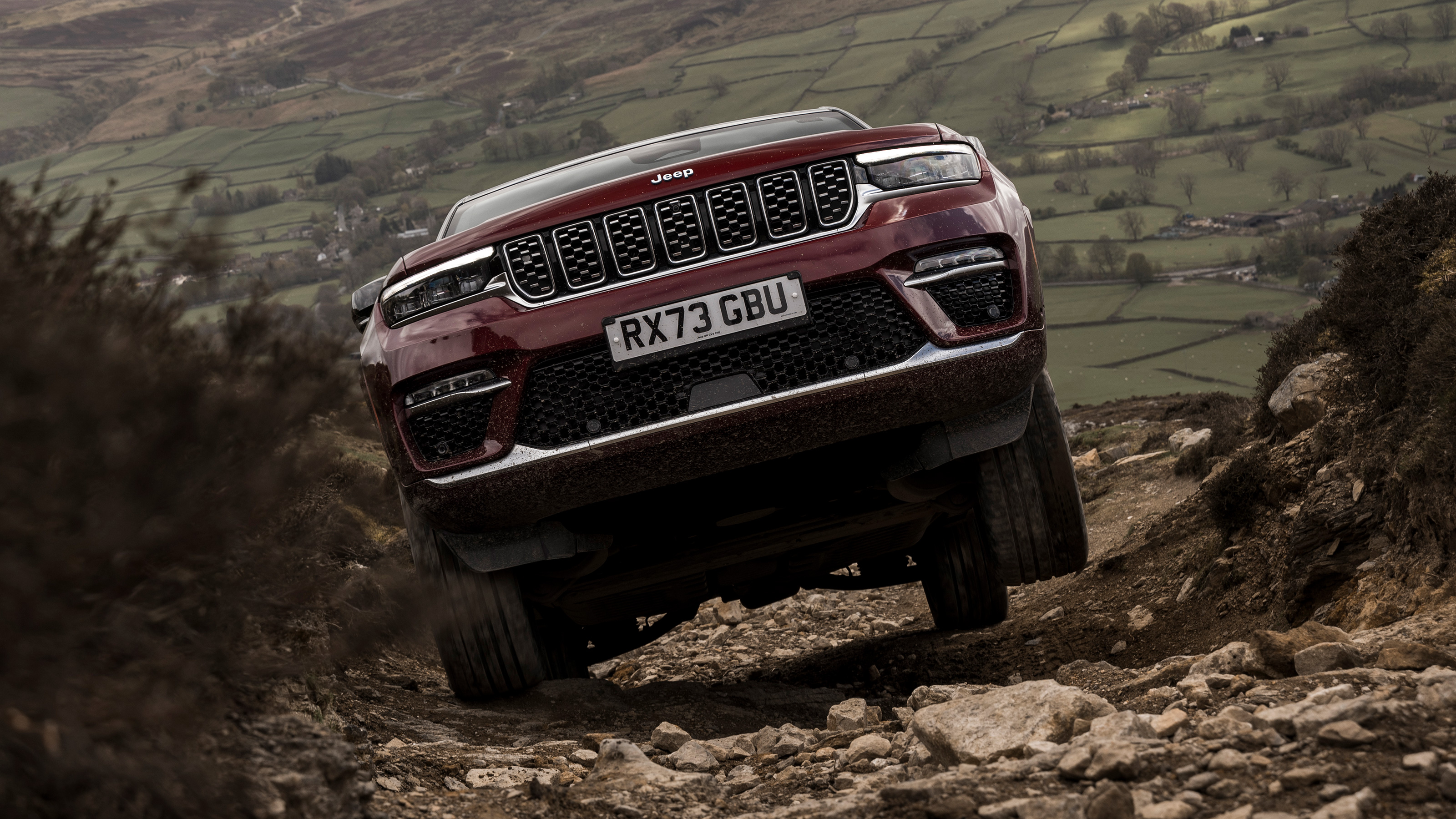 Jeep Grand Cherokee front