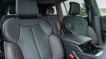 Jeep Grand Cherokee front seats