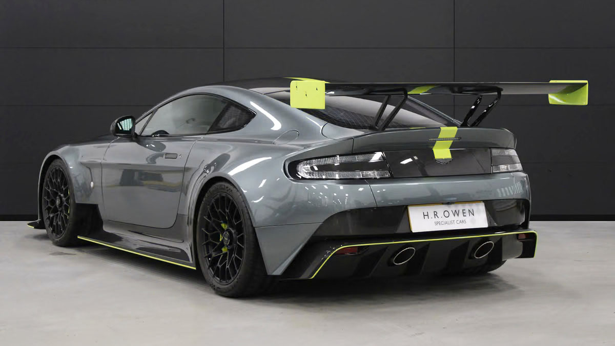 Aston Martin V8 Vantage AMR