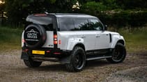 Land Rover Defender 110 AT35