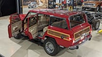 Jeep Grand Wagoneer