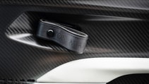 Aston Martin Valour handle