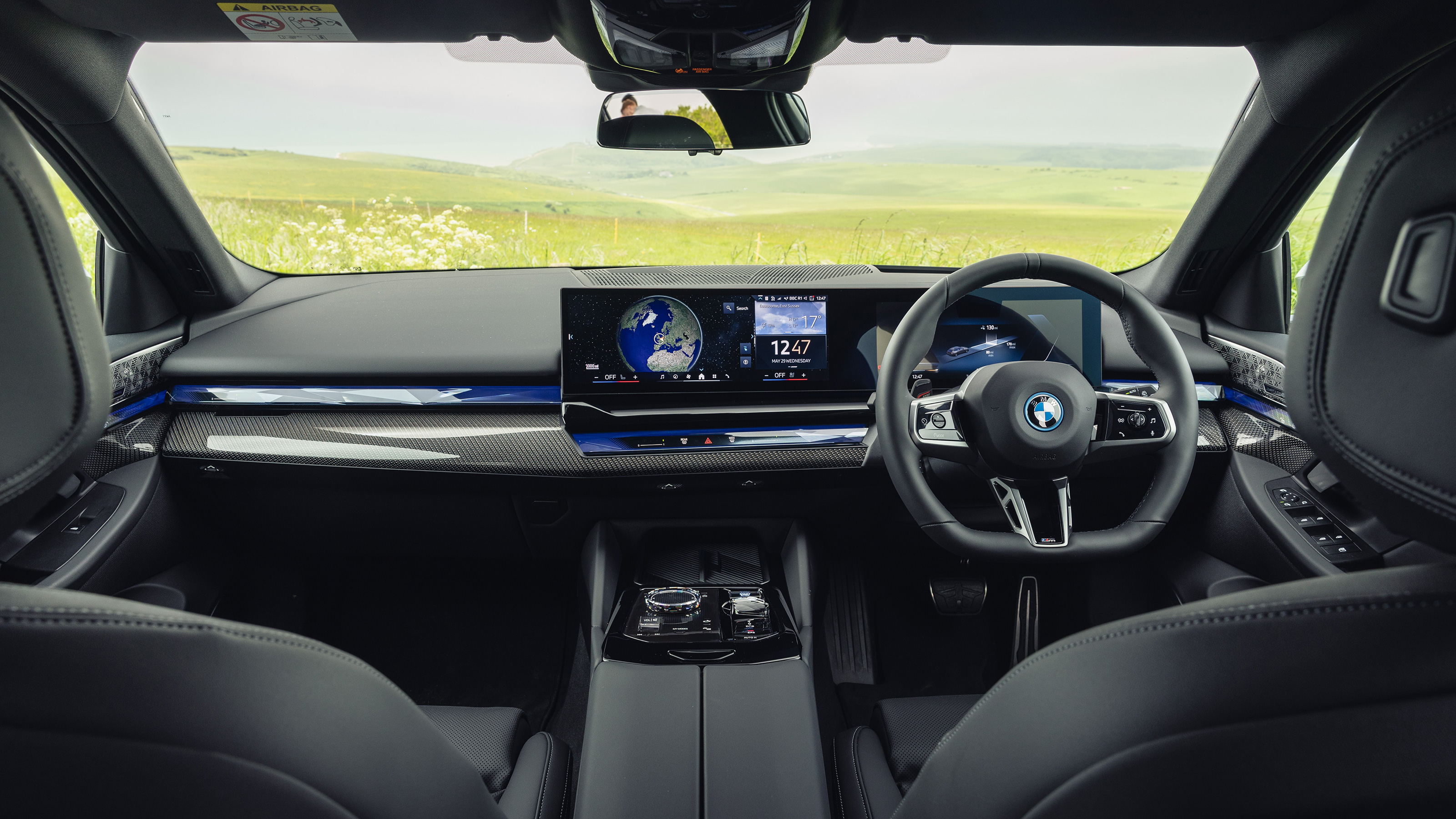 BMW i5 Touring interior