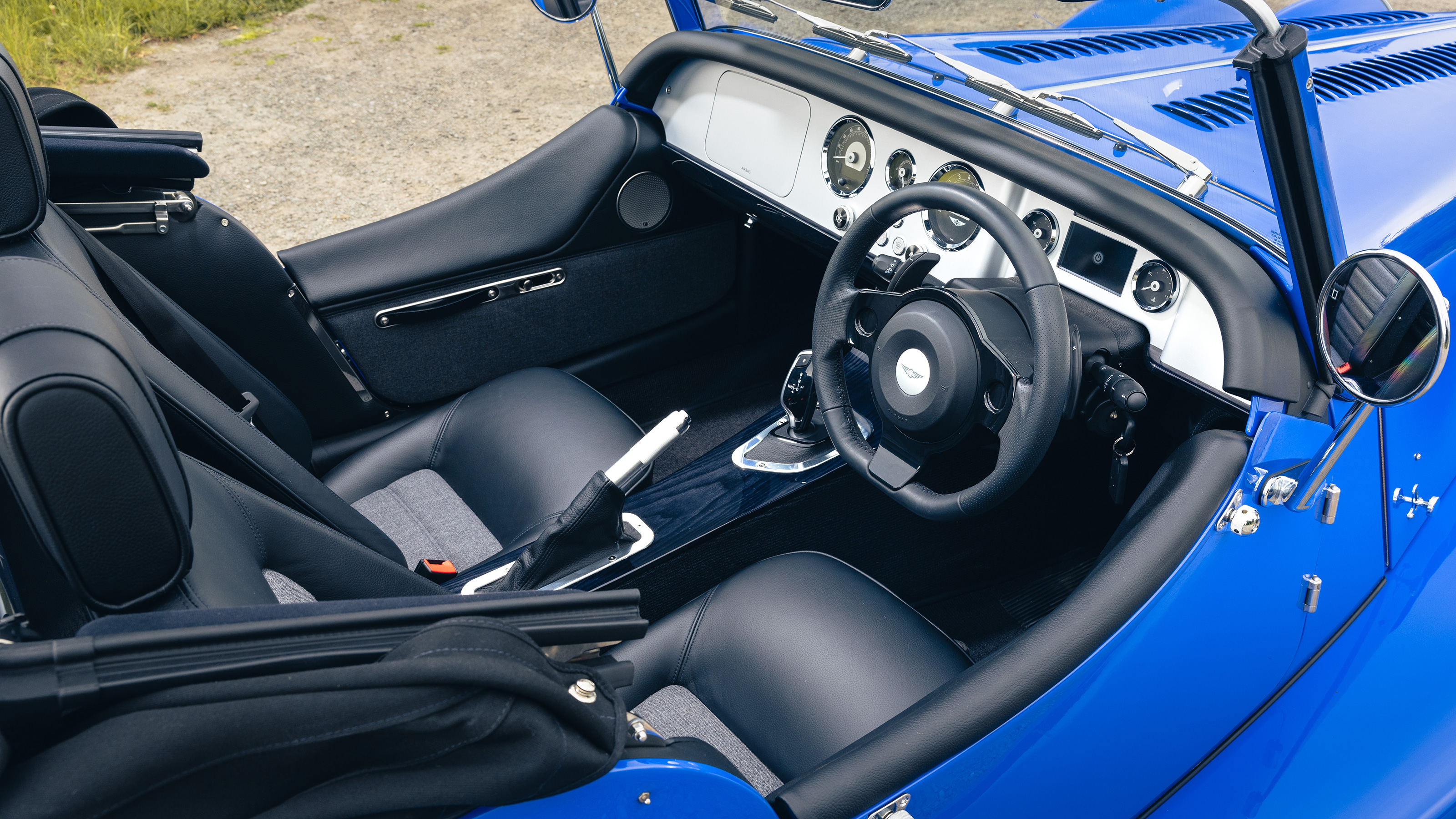 Morgan Plus Four interior