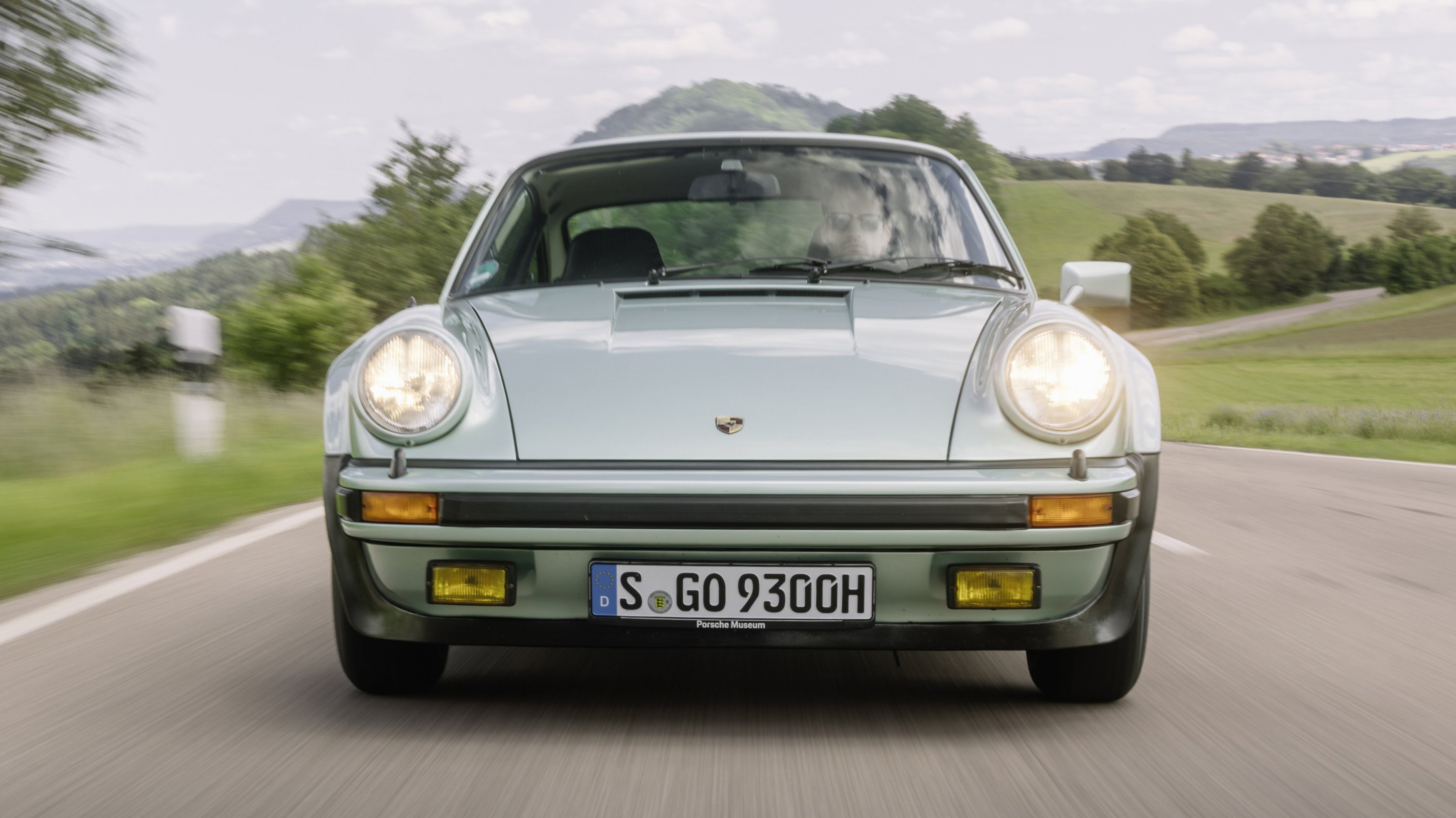 Original Porsche 911 Turbo front