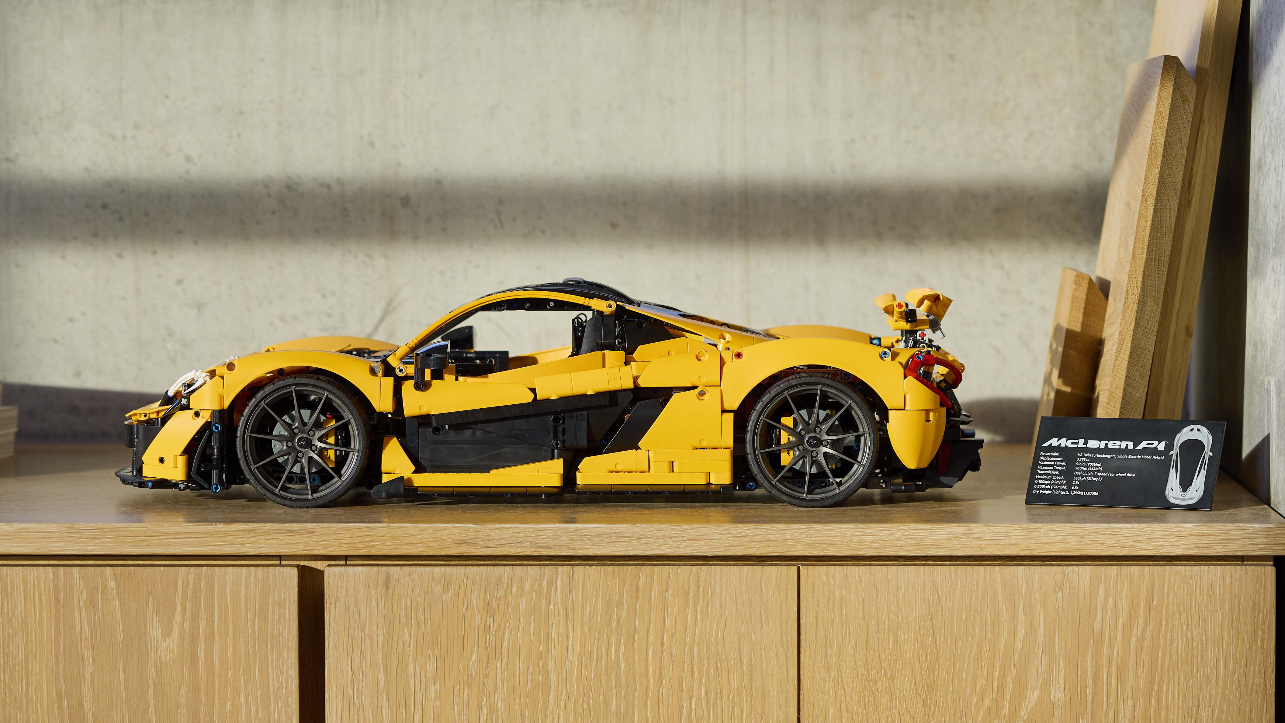 Lego Technic McLaren P1