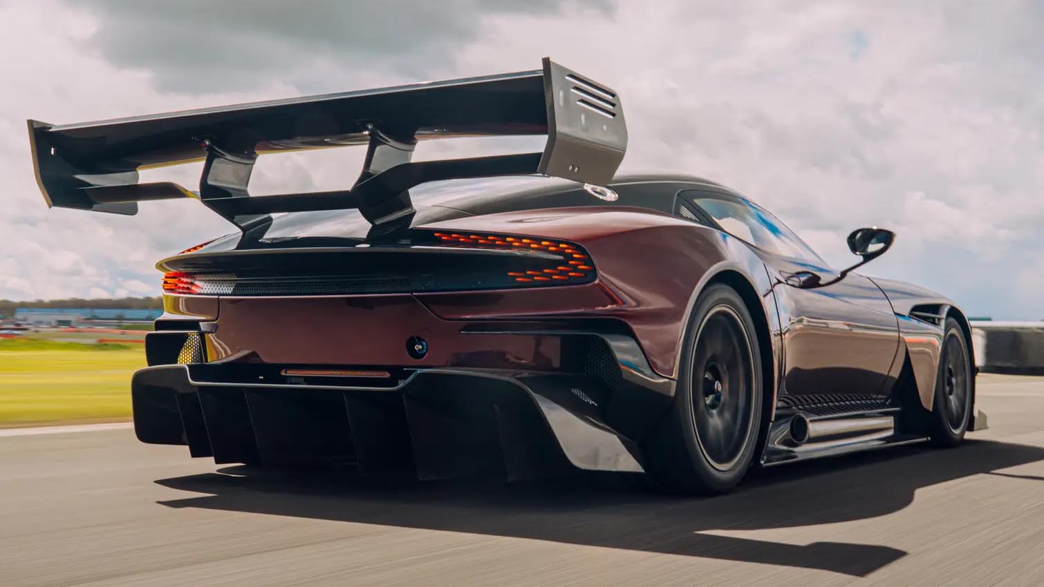 Aston Martin Vulcan