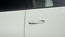 Kia EV3 - close up of flush door handle