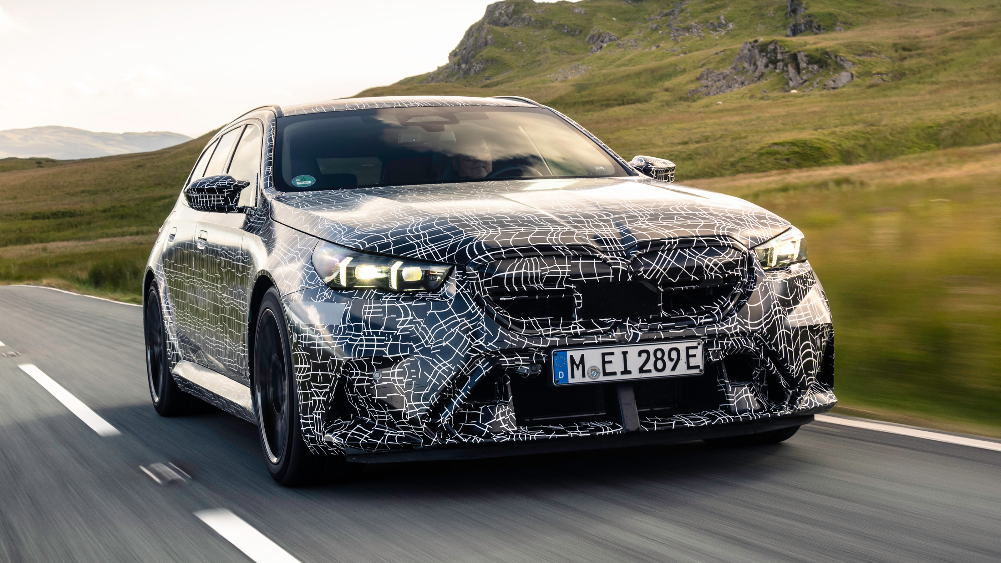 BMW M5 Touring prototype front