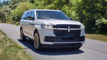 Lincoln Navigator Top Gear