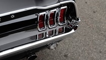 Velocity 1967 Classic Ford Mustang