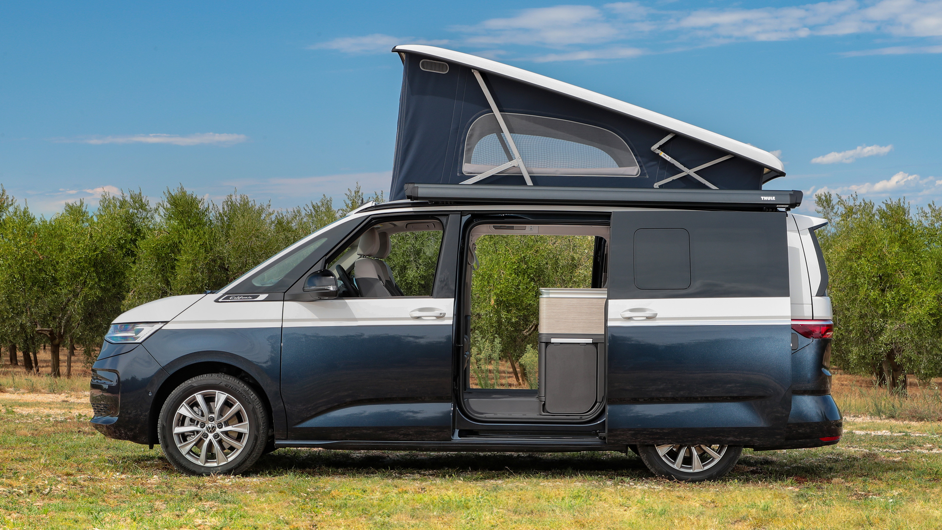 Volkswagen California sliding doors