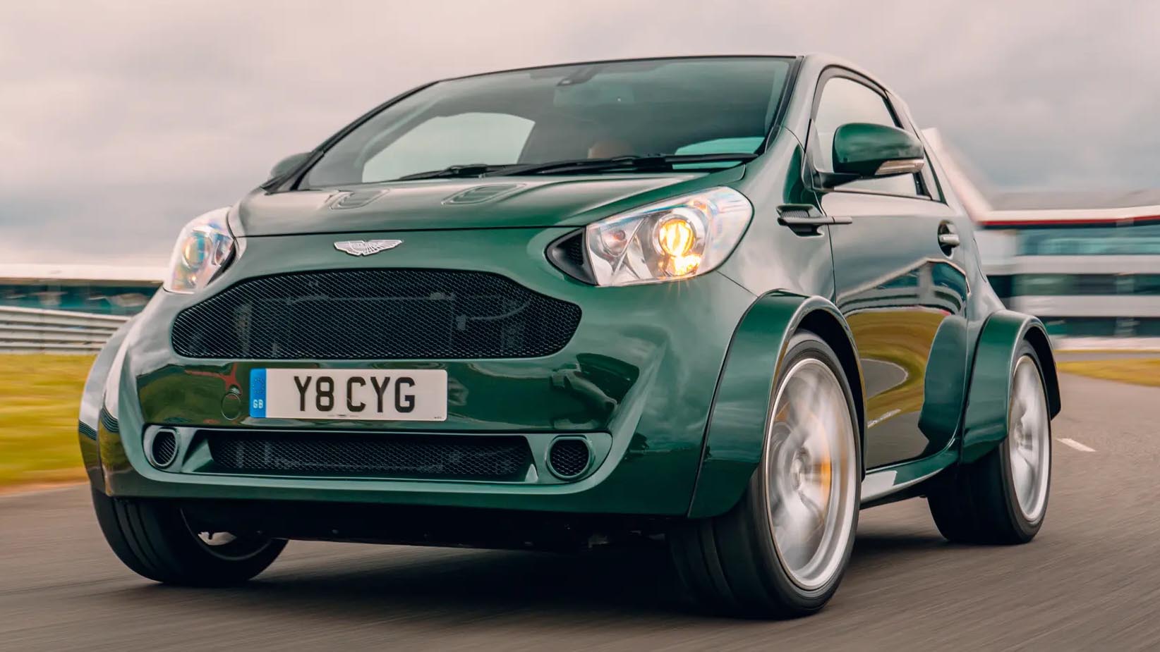 Aston Martin Cygnet V8