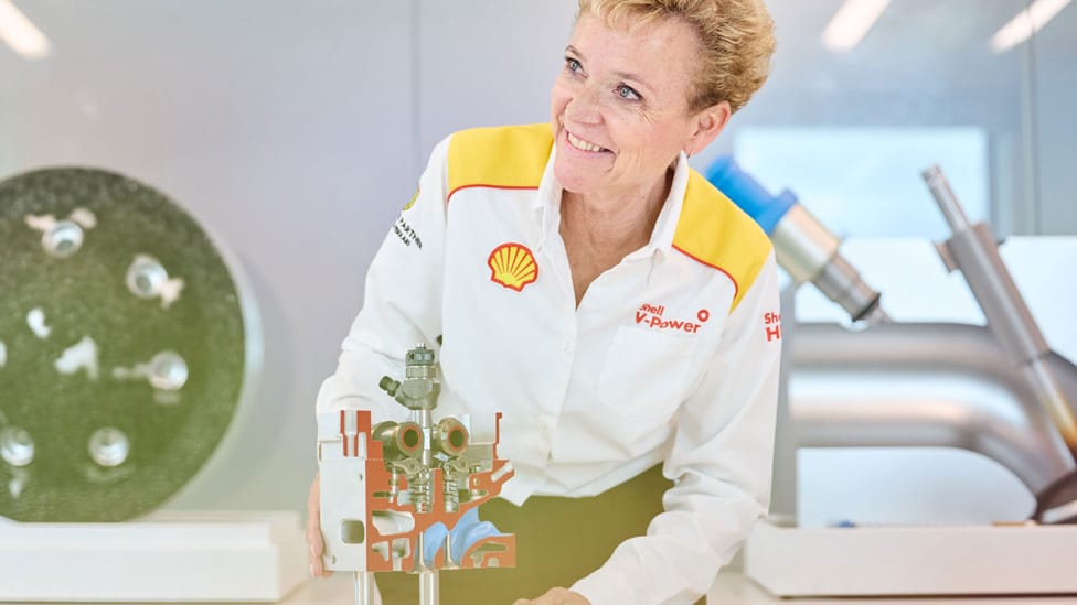 Jo Smith, a fuel scientist at Shell 