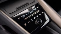 Porsche Macan centre console controls