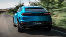 Lamborghini Urus SE exterior rear