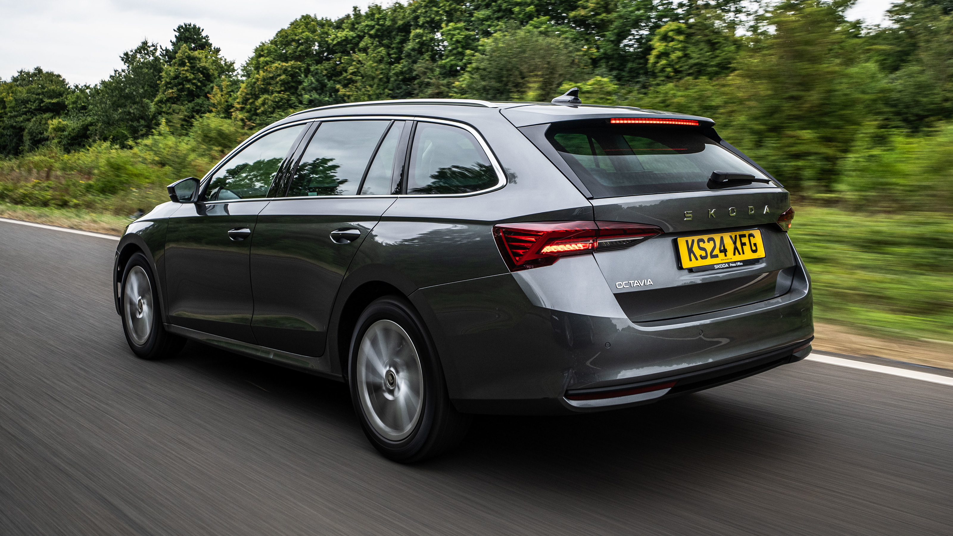 Skoda Octavia Estate rear