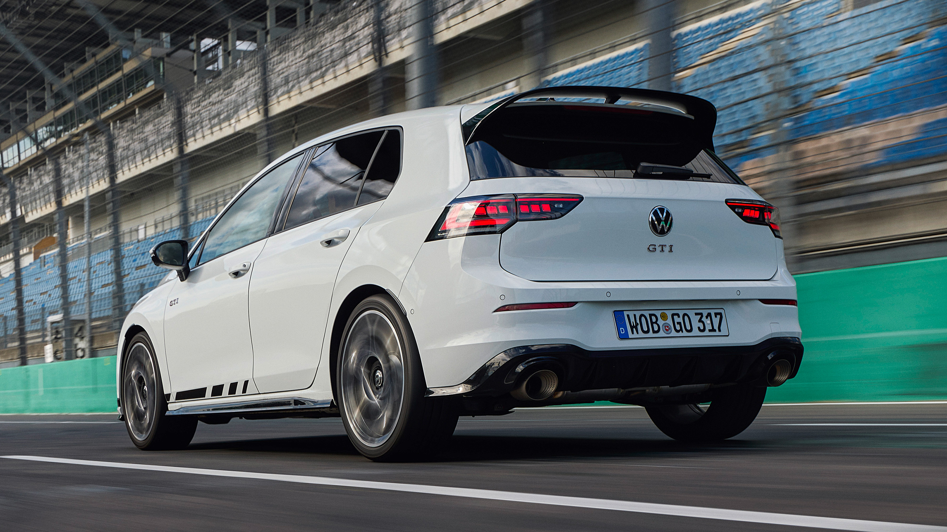 Volkswagen Golf GTI Clubsport rear