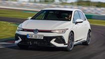 Volkswagen Golf GTI Clubsport front