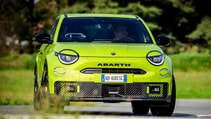 Abarth 600e exterior front dynamic