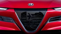 Alfa Romeo Junior Elettrica exterior front grille