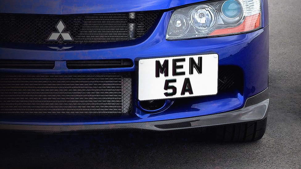 4D number plate satire