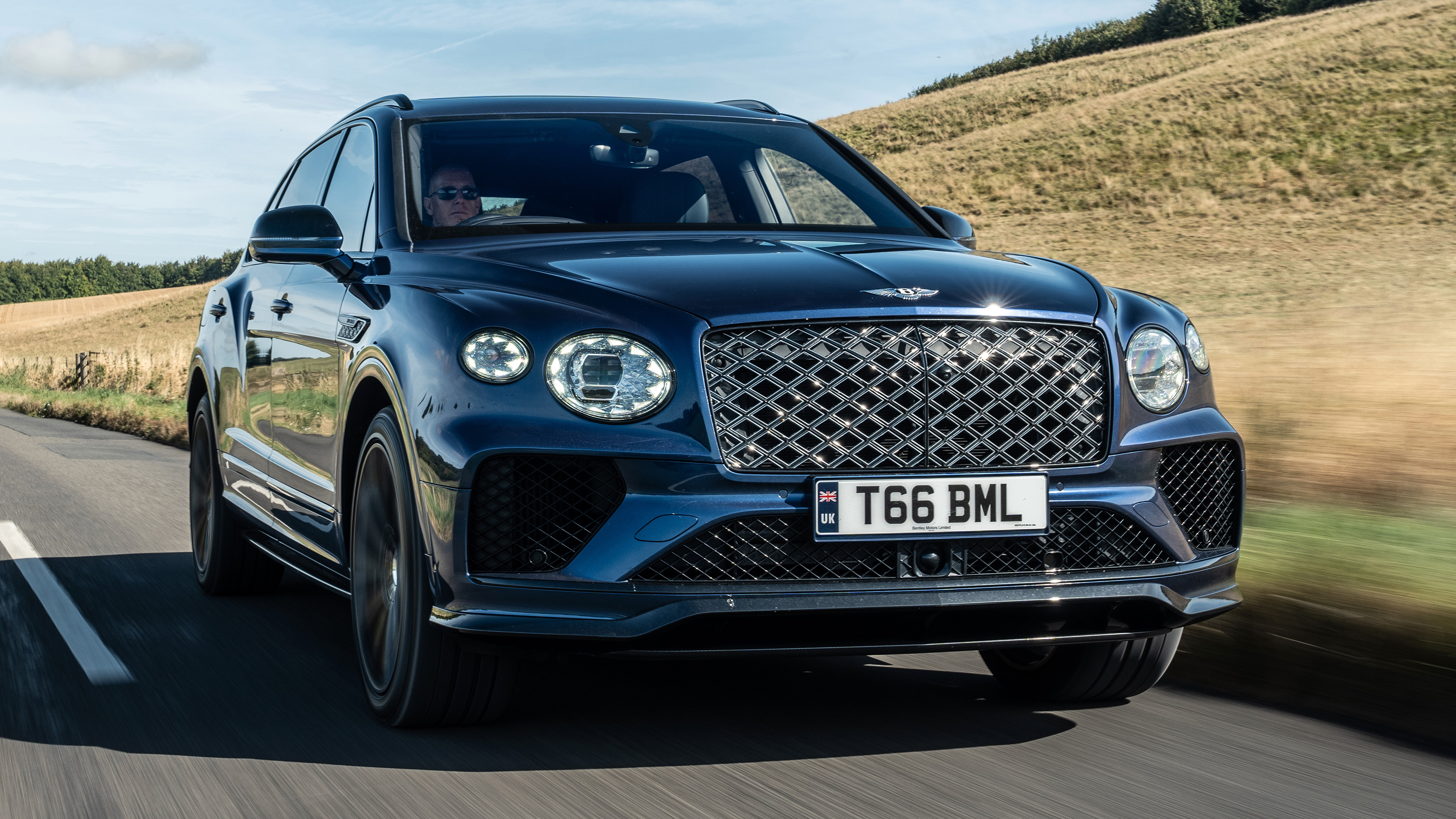 Bentley Bentayga front