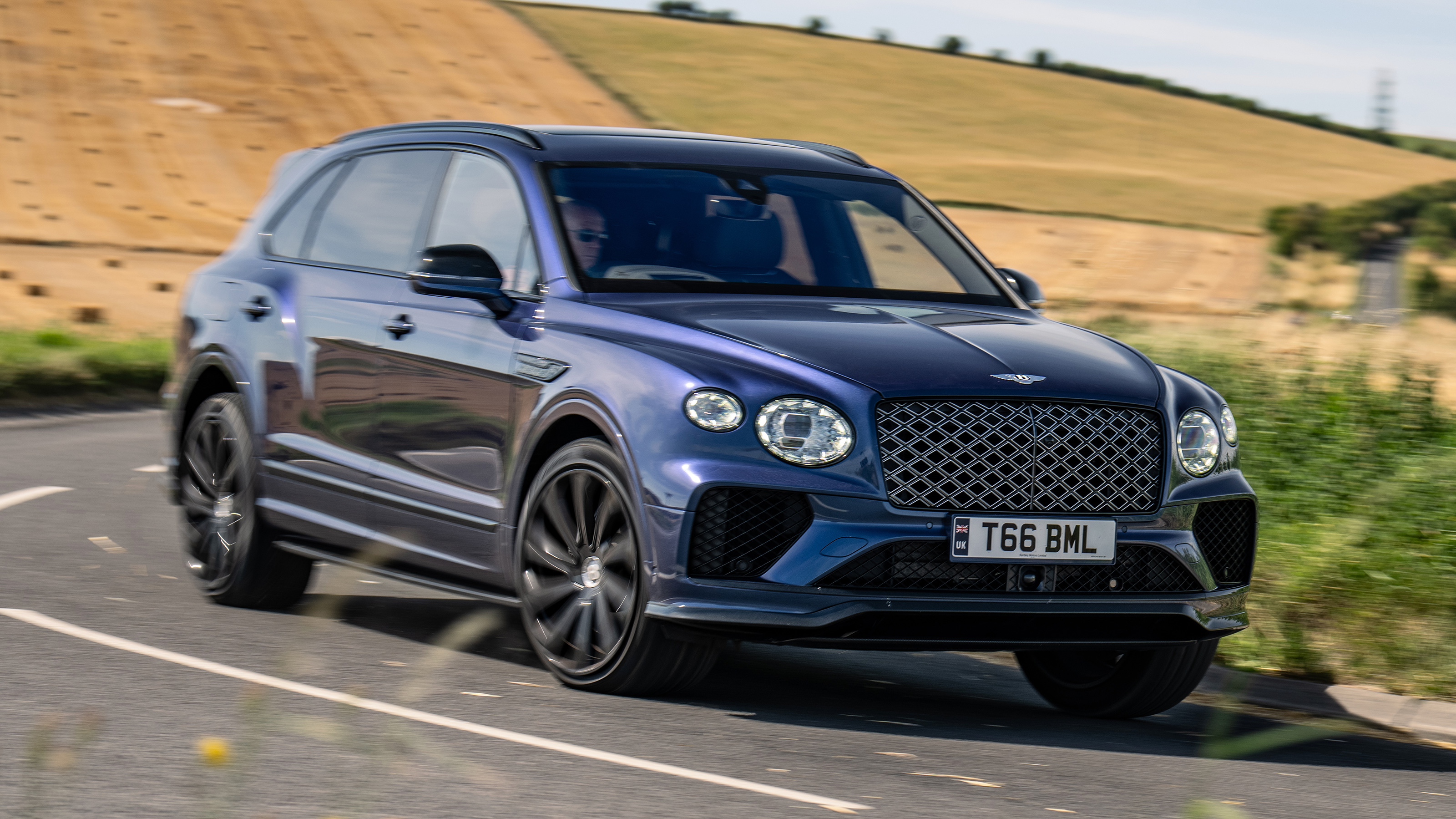 Bentley Bentayga front