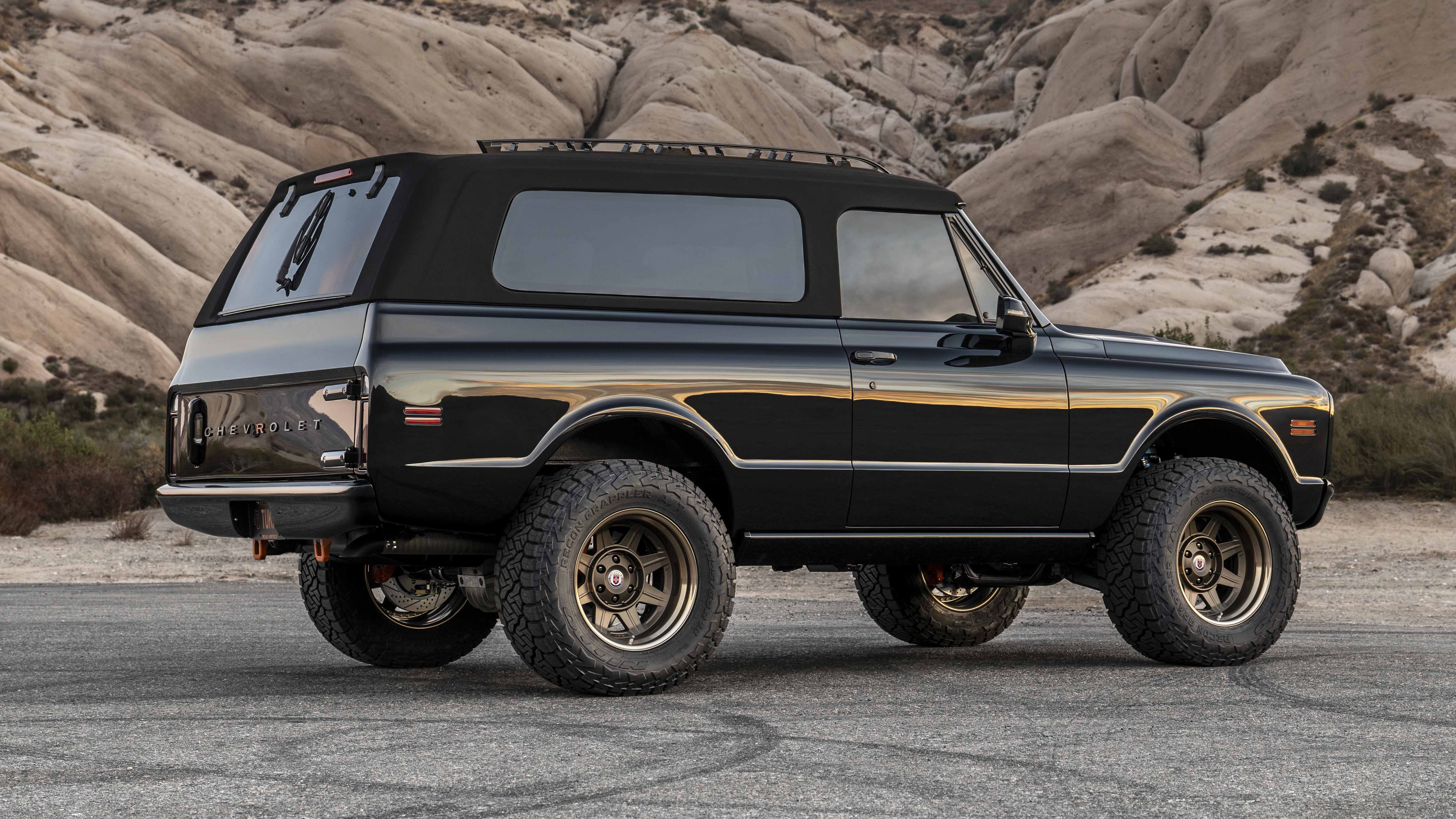 Ringbrothers Tuka Chevrolet K5 Blazer