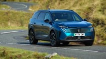 TopGear's Peugeot e-5008 review