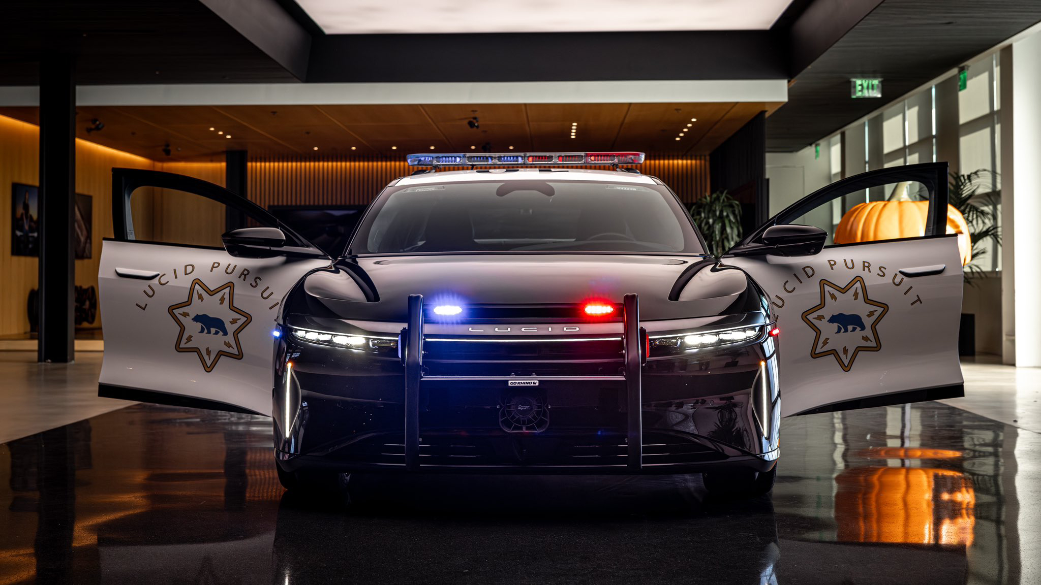 Lucid Air police car top gear