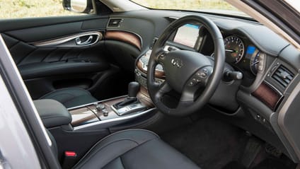 Infiniti Q70