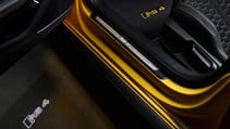 Audi RS 4 Avant edition 25 years interior door sill