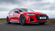Audi RS6 Performance exterior front three quarter dynamic 