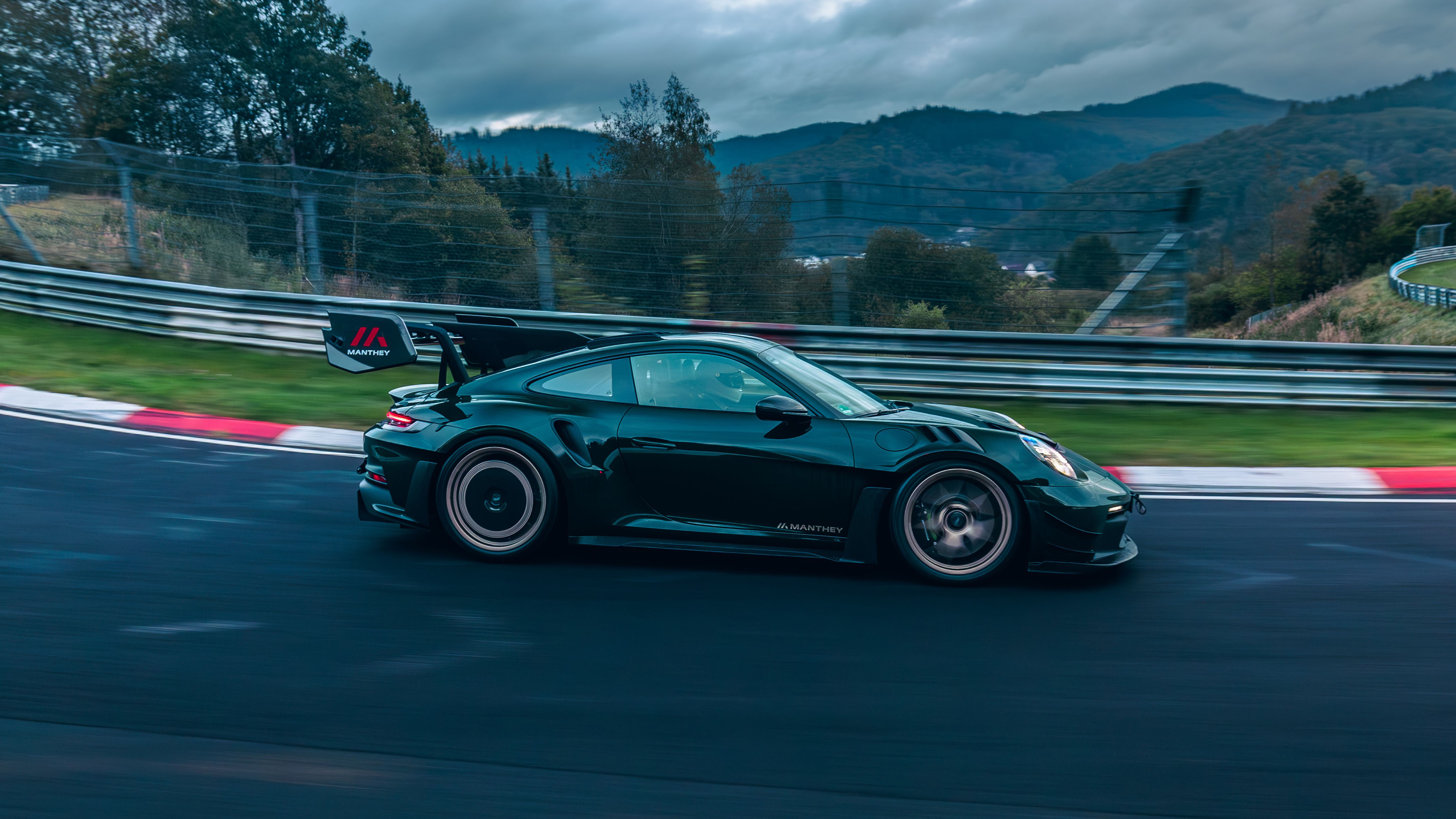 Manthey Performance Porsche 911 GT3 RS