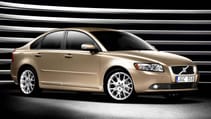 New Volvo S40