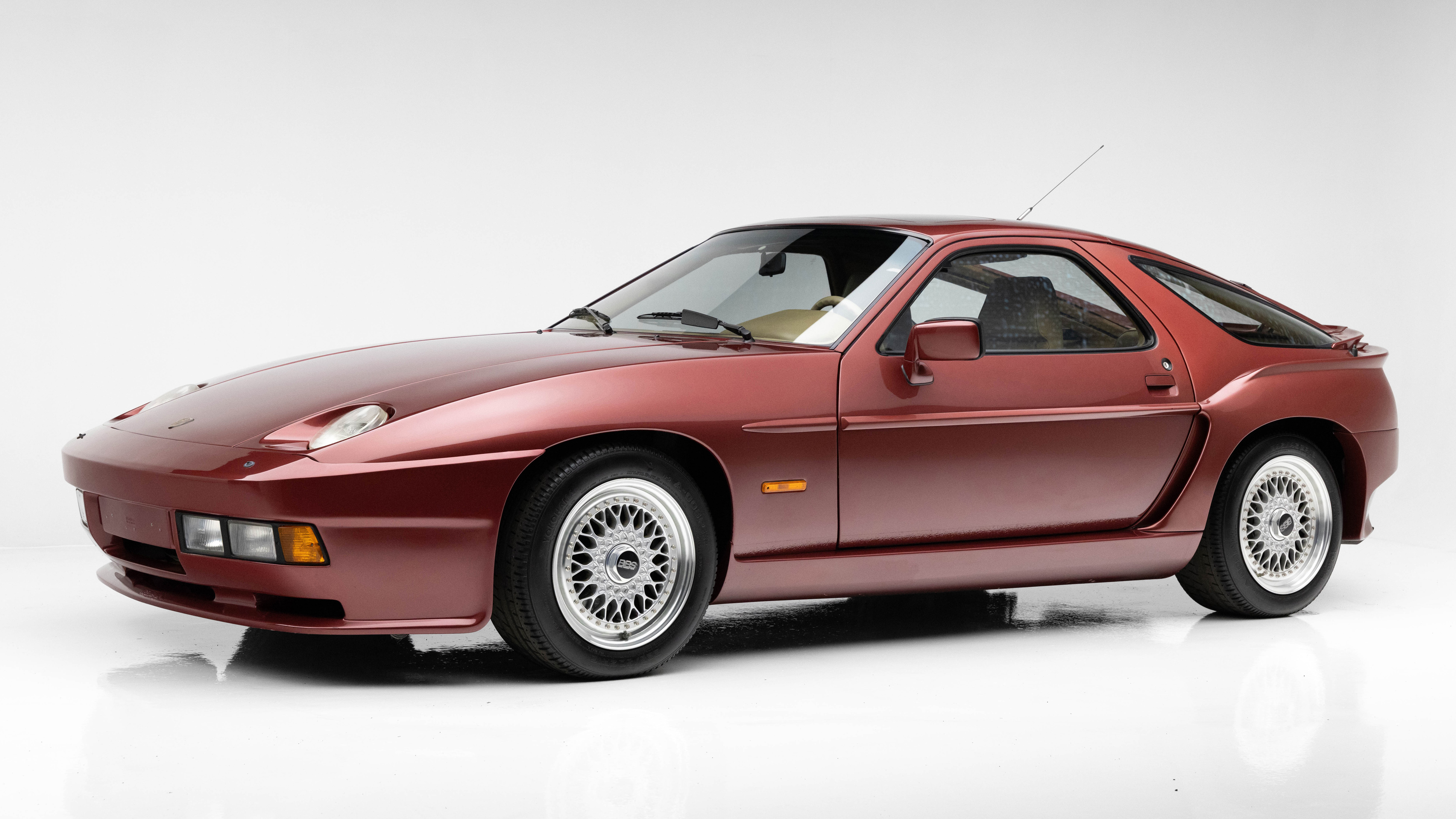 Porsche 928 S by Gemballa Top Gear