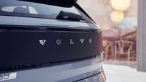 Volvo EX30 Cross Country 