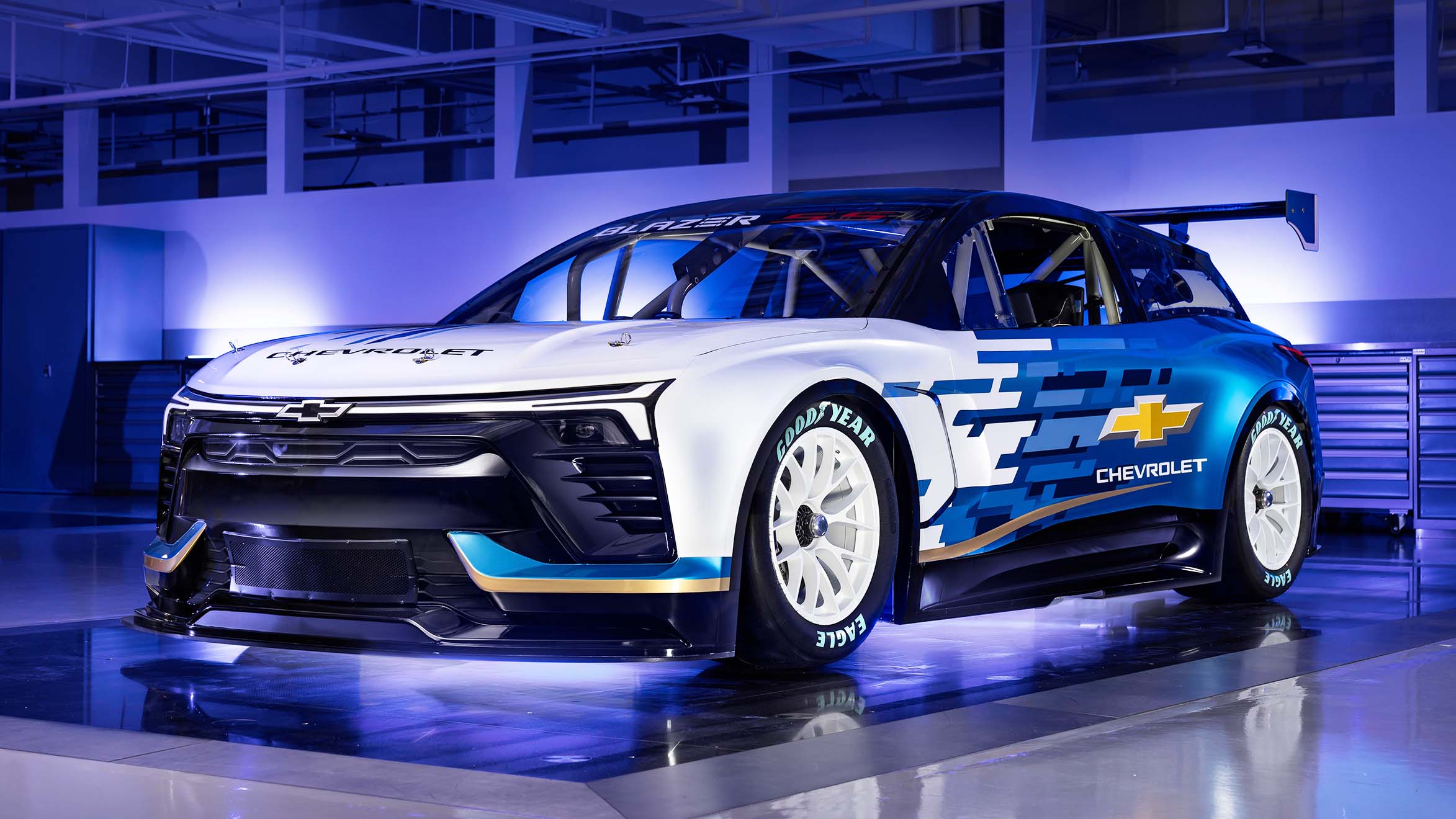 Chevrolet Blazer EV.R NASCAR prototype