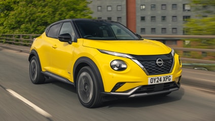 Driving shot of the Nissan Juke