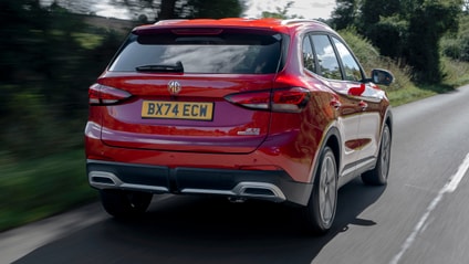 Driving shot of the MG ZS from rear