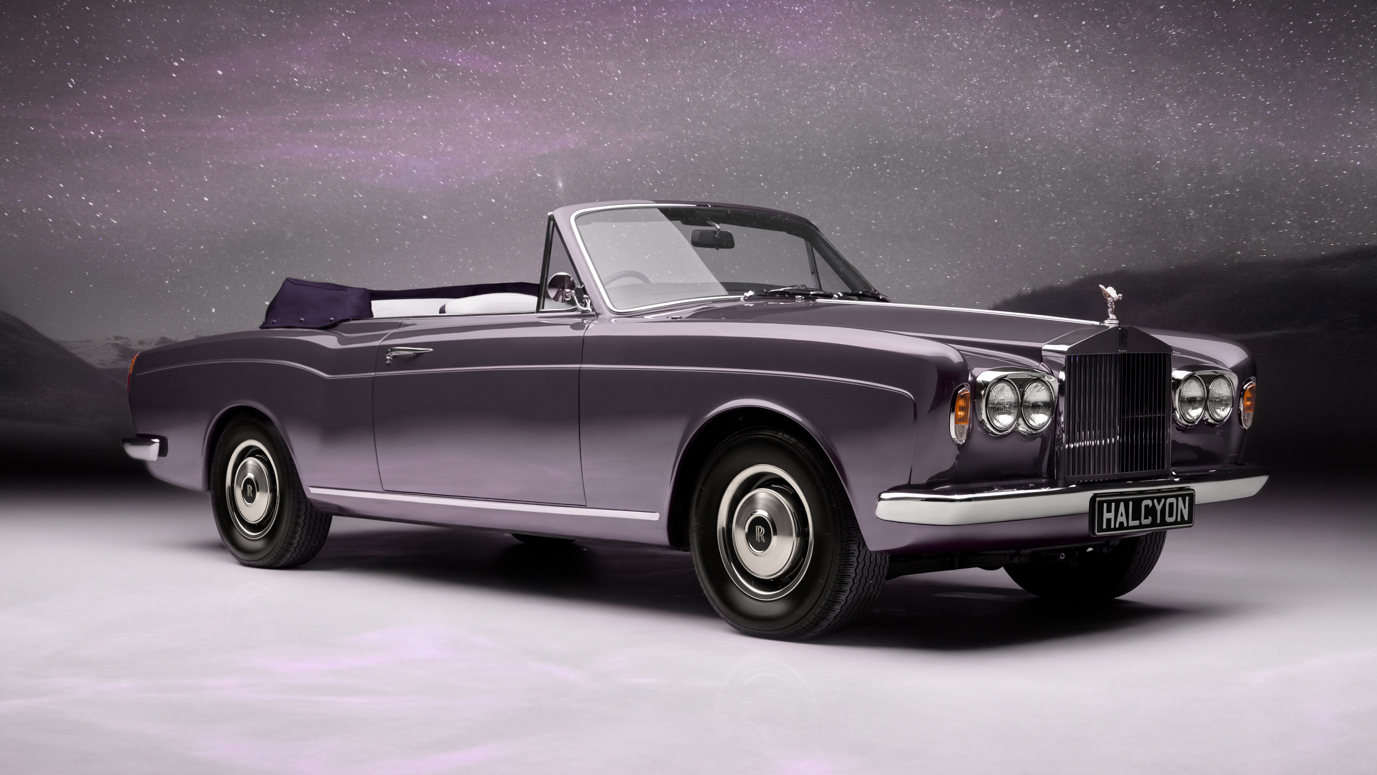 Rolls-Royce Corniche Halcyon restomod