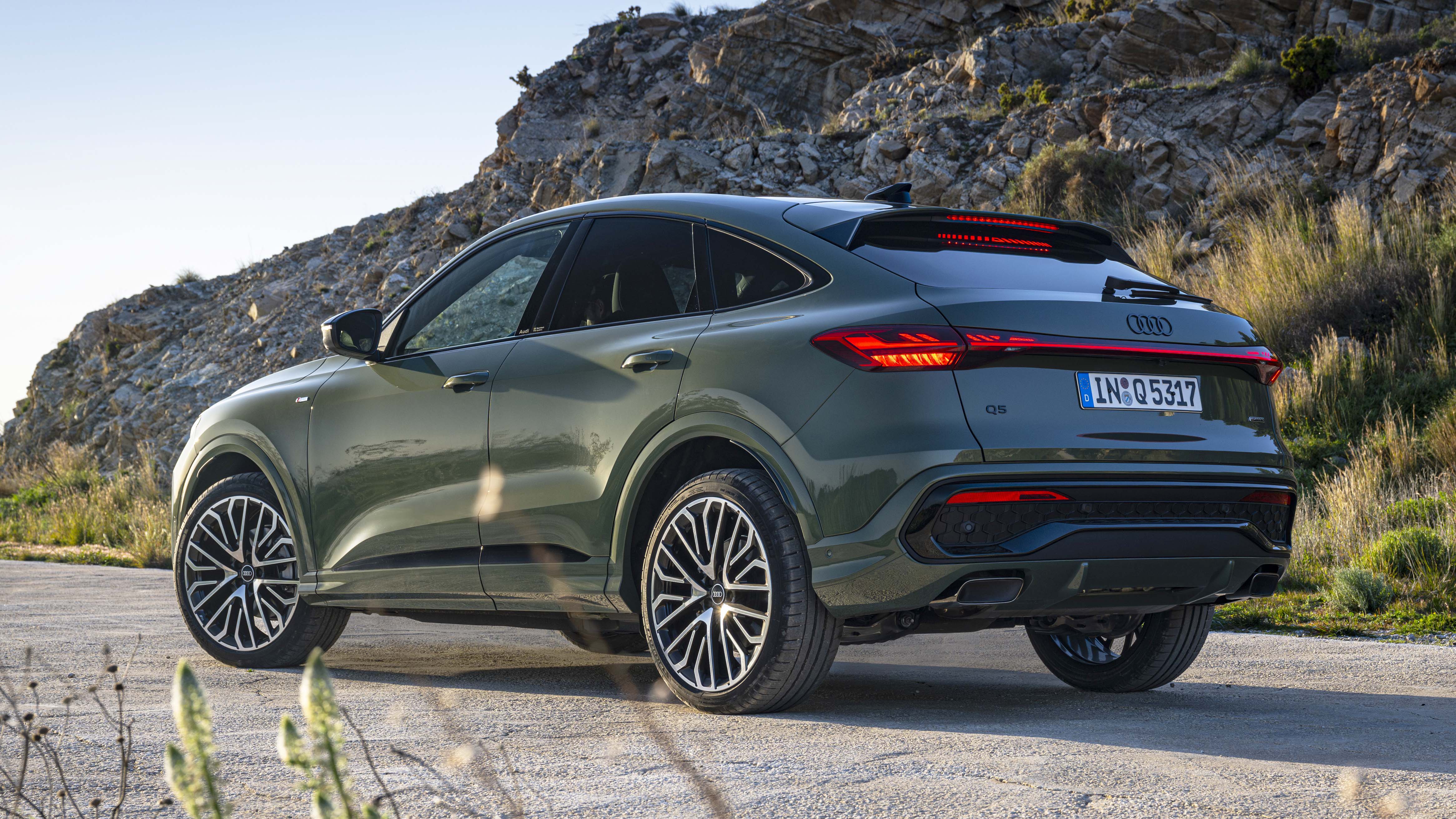 Audi Q5 Sportback exterior rear three quarter static