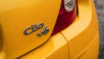 Renault Clio V6