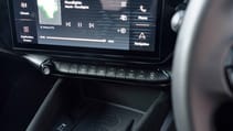 Alfa Romeo Junior buttons