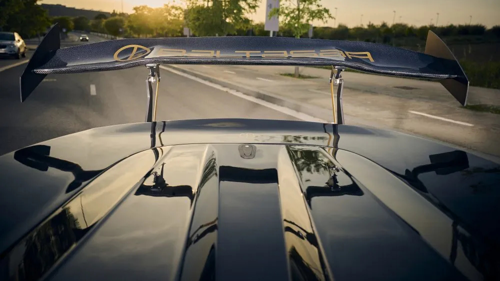 Baltasar Revolt R Top Gear