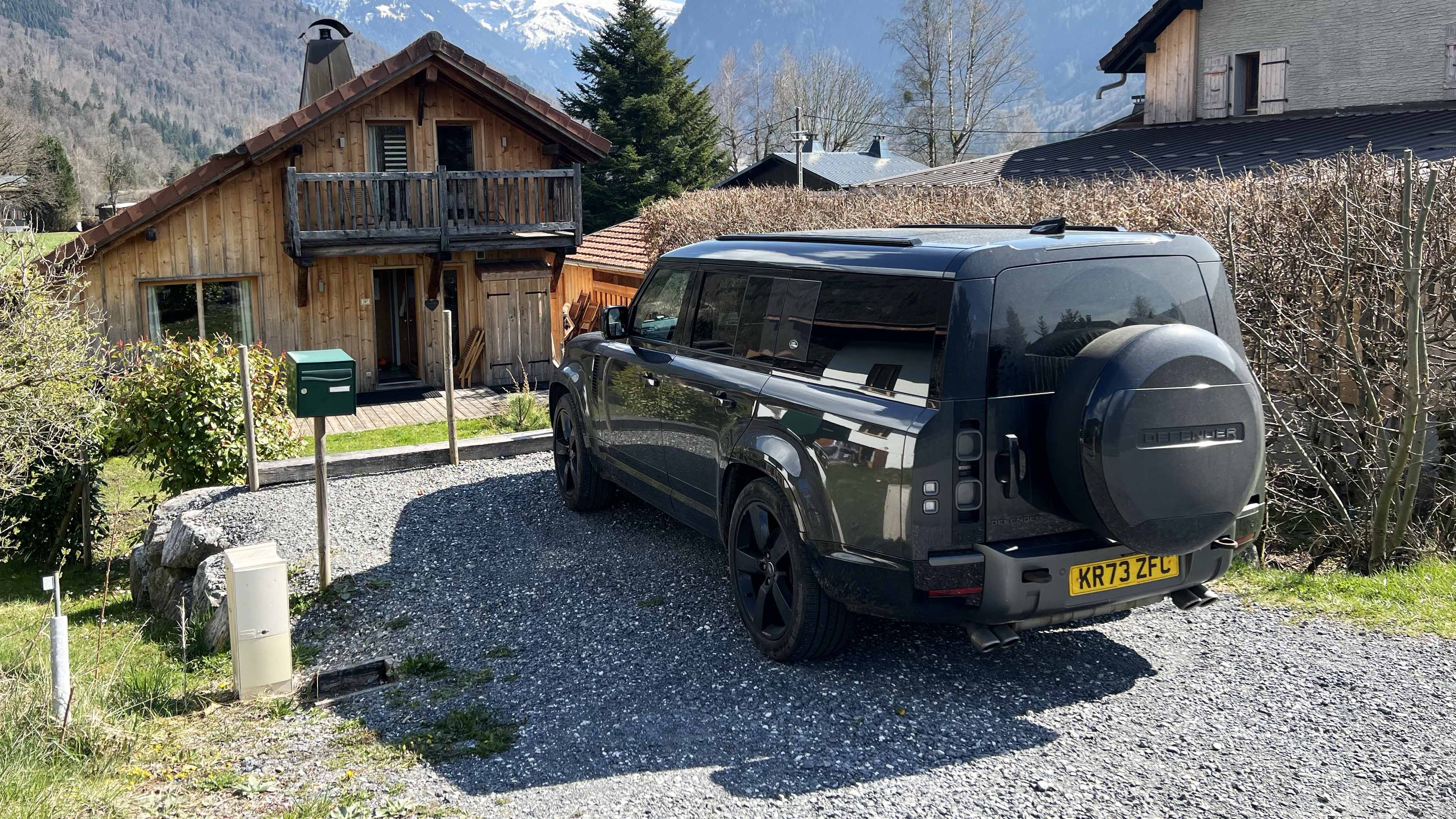 Land Rover Defender 130